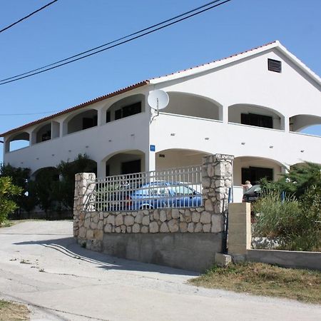 Apartments For Families With Children Lopar, Rab - 10402 Buitenkant foto