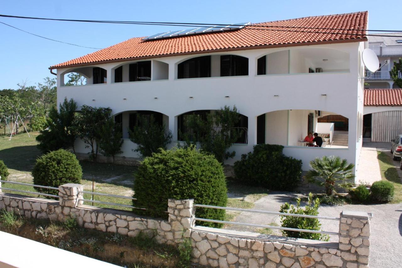 Apartments For Families With Children Lopar, Rab - 10402 Buitenkant foto